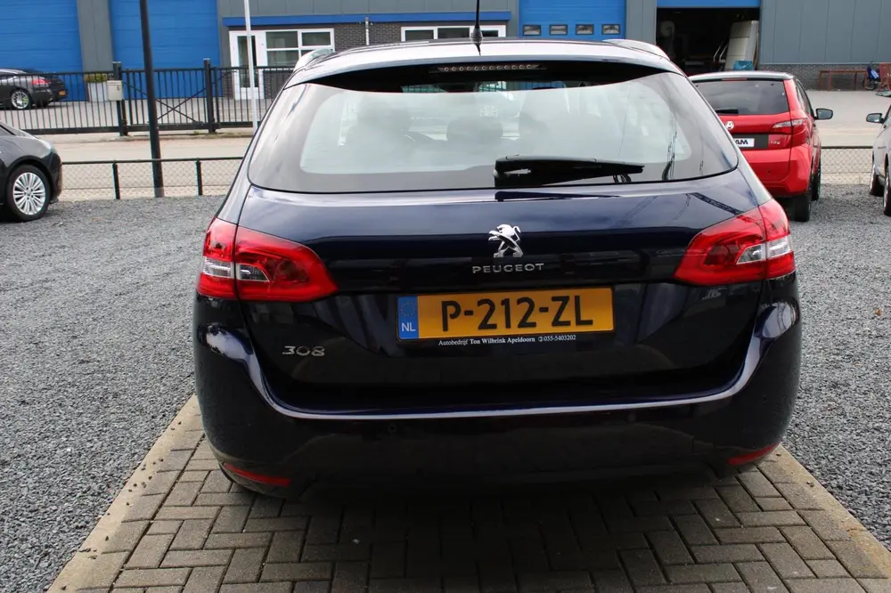 Peugeot 308 1.2 PureTech Allure 130 PK AUTOMAAT NAVI a uit 2020, foto 7