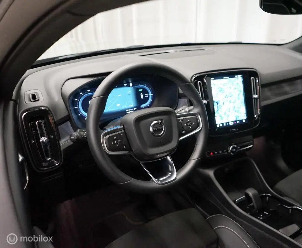 Volvo C40 Recharge Twin Plus 78 kWh uit 2023, foto 2