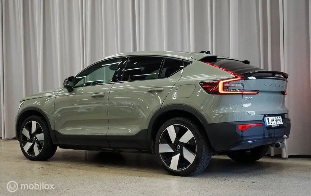 Volvo C40 Recharge Twin Plus 78 kWh uit 2023, foto 3