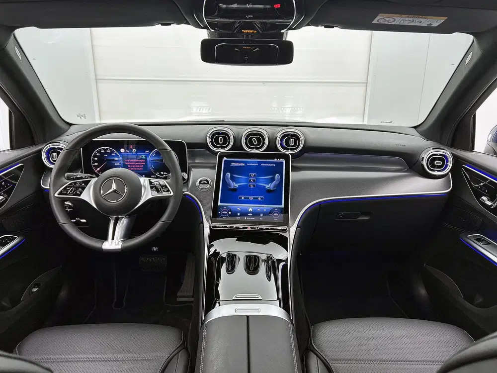 Mercedes-Benz GLC 300 e 4MATIC Plug-In Hybride Panorama Schu uit 2025, foto 5