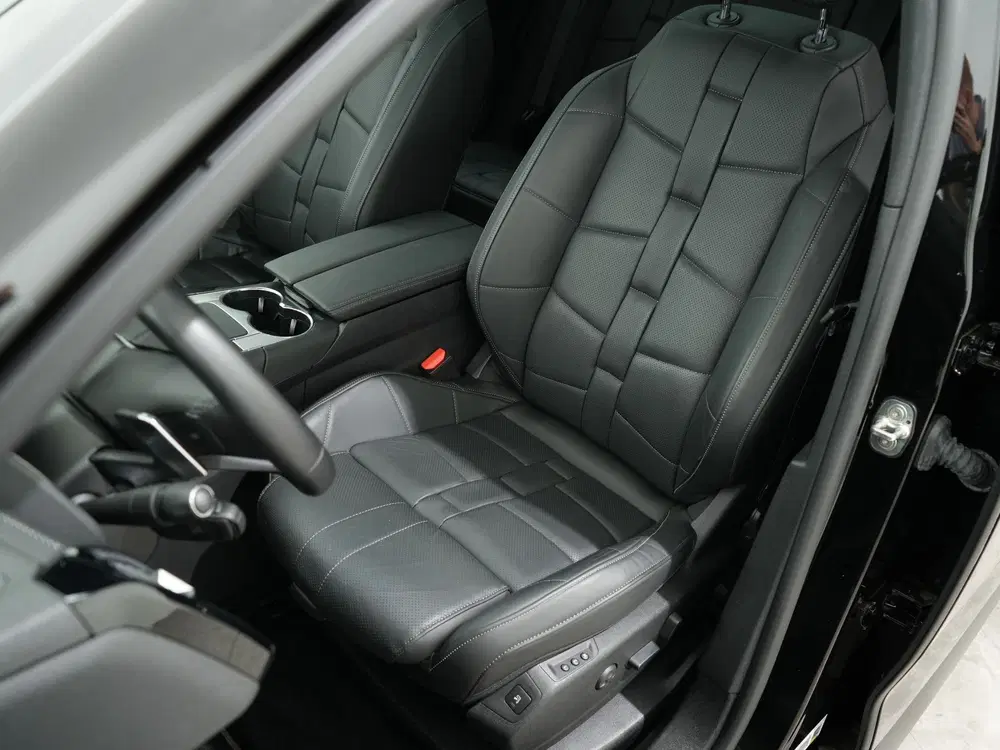 DS Automobiles DS 7 DS 7 1.6 PHEV 360 4x4 PERFORMANCE EAT8 SOH uit 2025, foto 4