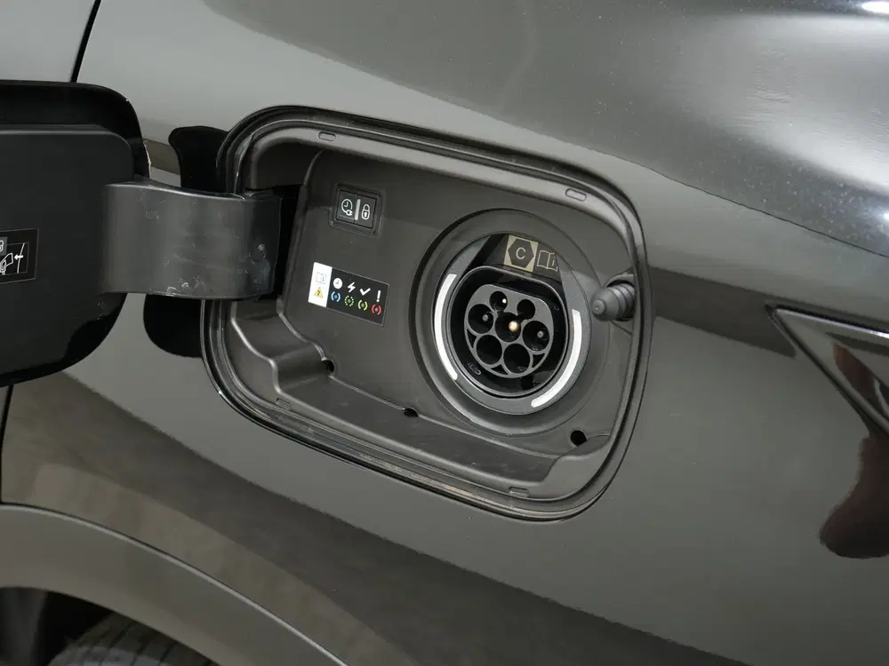 DS Automobiles DS 7 DS 7 1.6 PHEV 360 4x4 PERFORMANCE EAT8 SOH uit 2025, foto 7