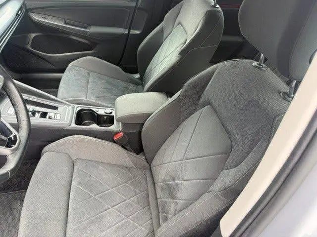 Volkswagen Golf 2.0 TSI Automaat Carplay Navi Camera Stoelve uit 2022, foto 12