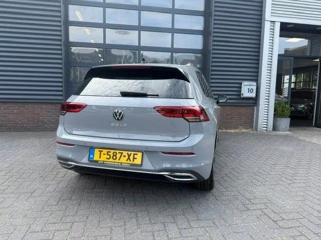 Volkswagen Golf 2.0 TSI Automaat Carplay Navi Camera Stoelve uit 2022, foto 20