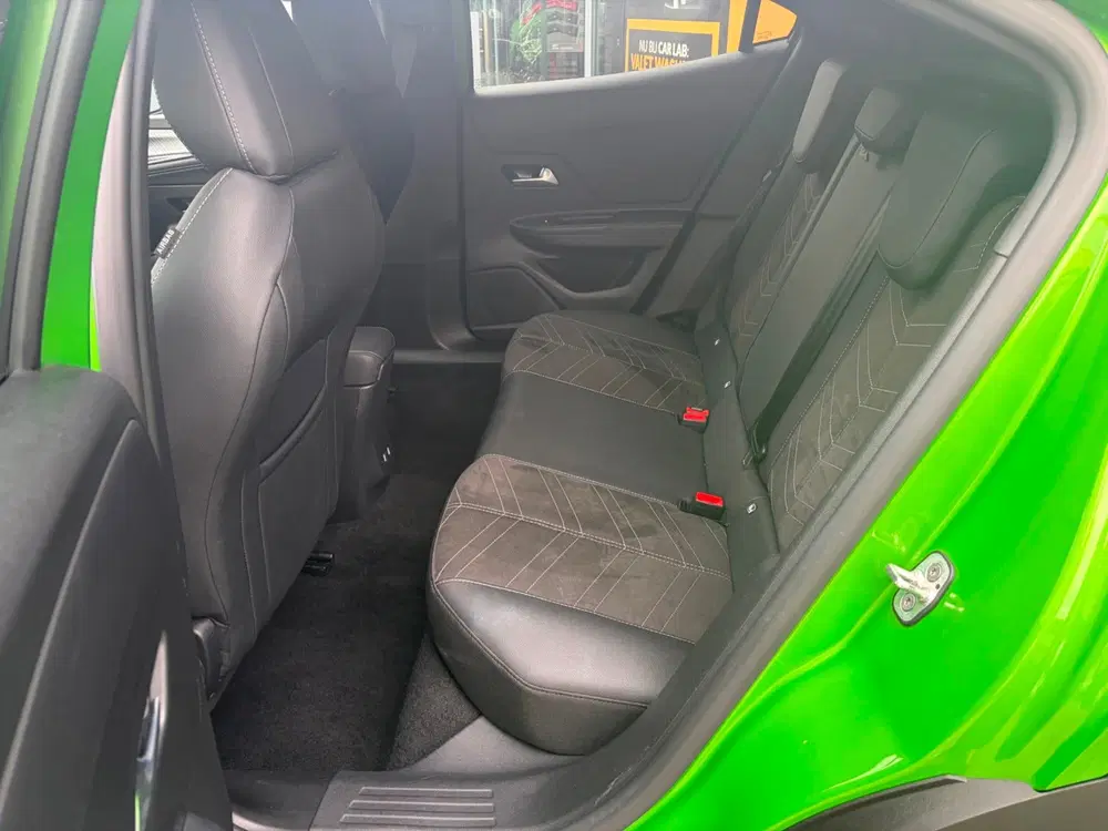 Opel Mokka 1.2 Turbo Ultimate uit 2024, foto 15