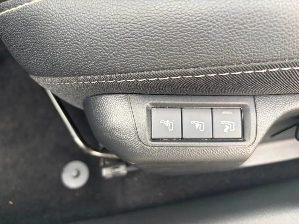 Opel Mokka 1.2 Turbo Ultimate uit 2024, foto 18