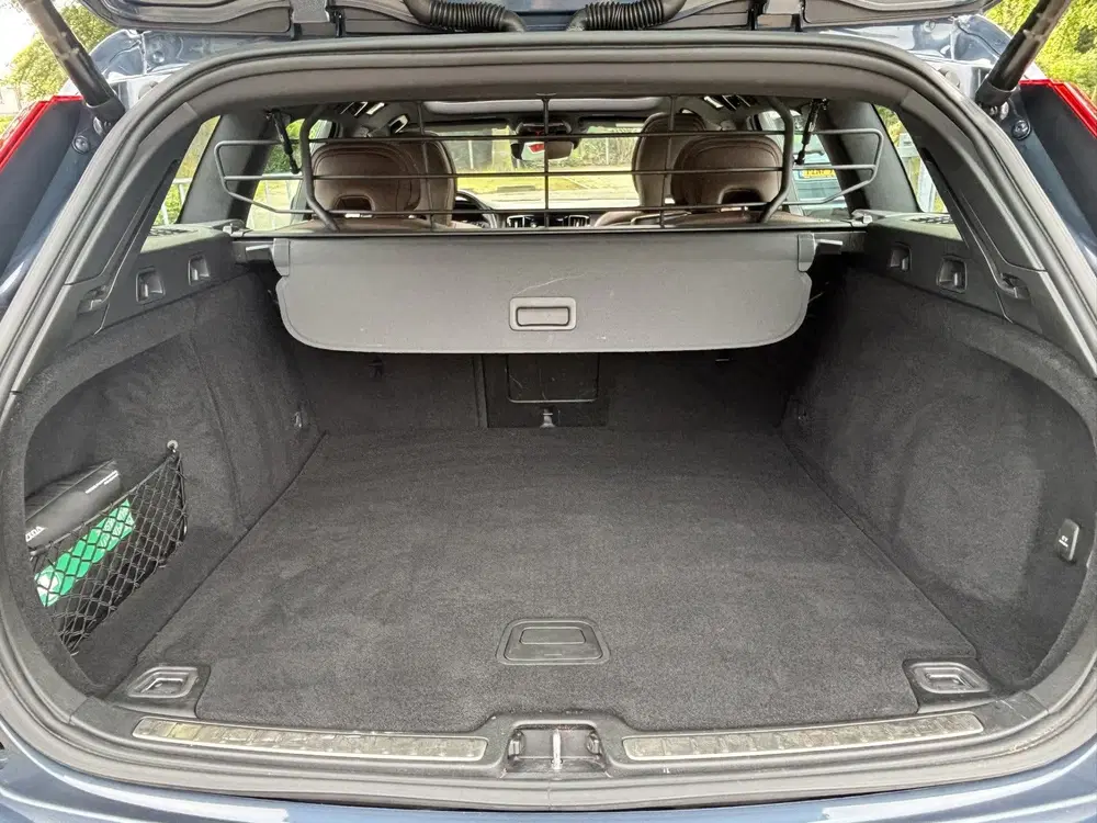 Volvo V60 Cross Country 2.0 B5 AWD Pro Panorama dak Keyless uit 2020, foto 16