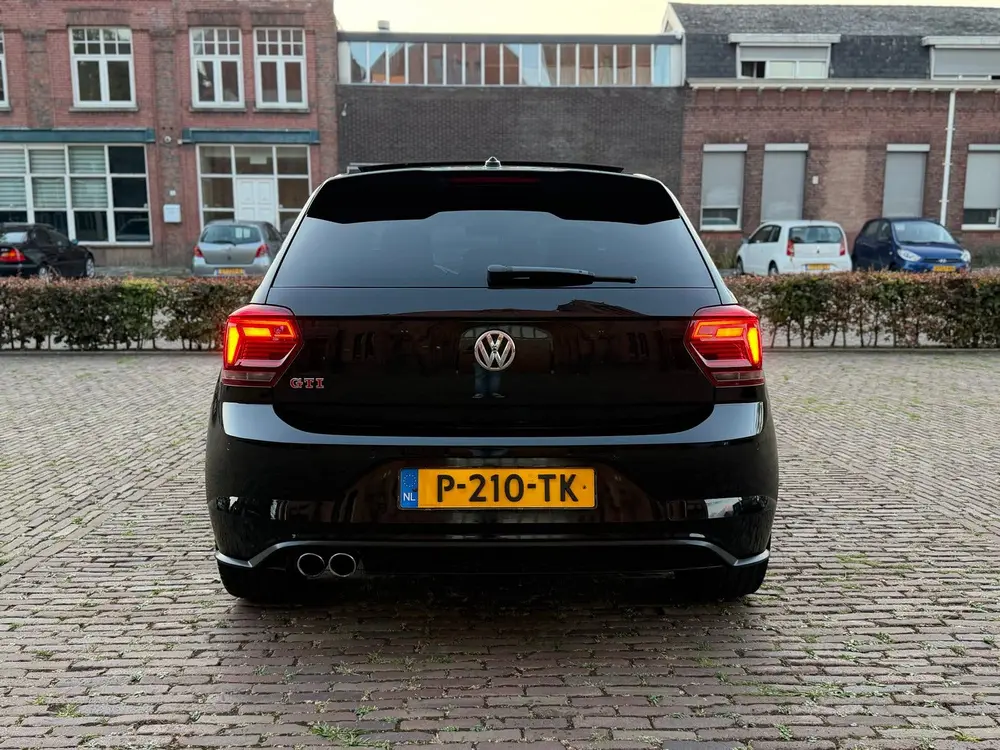 Volkswagen Polo 2.0 TSI 200pk 6-DSG 2019 PANO Etc uit 2019, foto 4