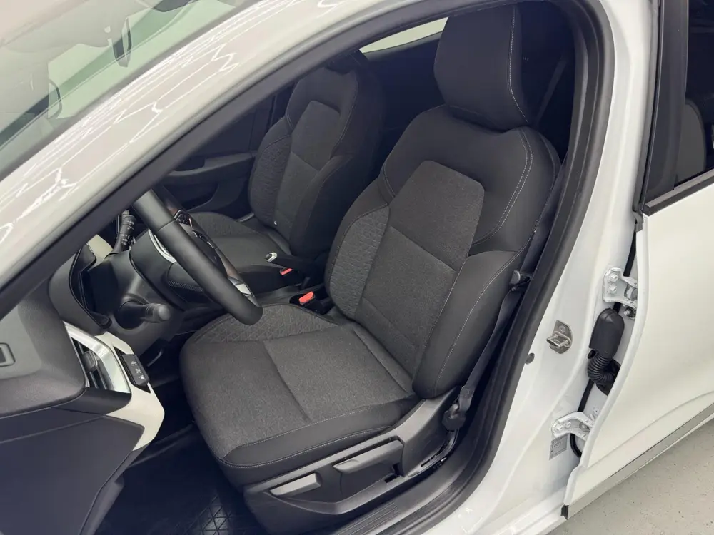 Renault Clio 1.6 E-Tech Hybrid 145 Evolution uit 2023, foto 9