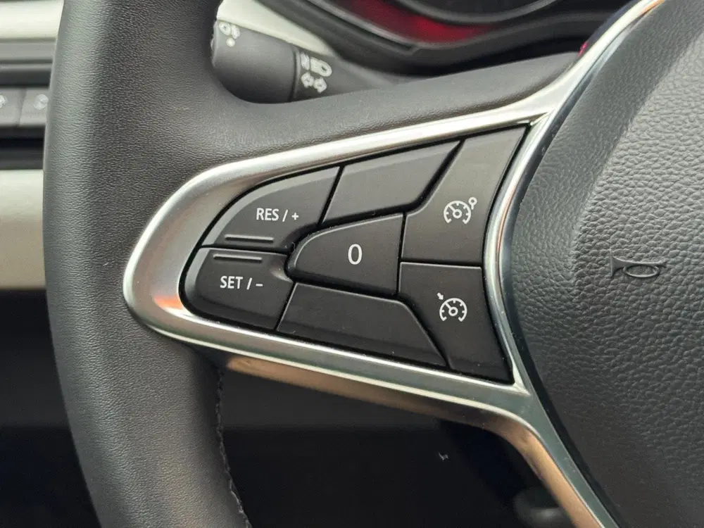 Renault Clio 1.0 TCe 90 Evolution uit 2023, foto 16