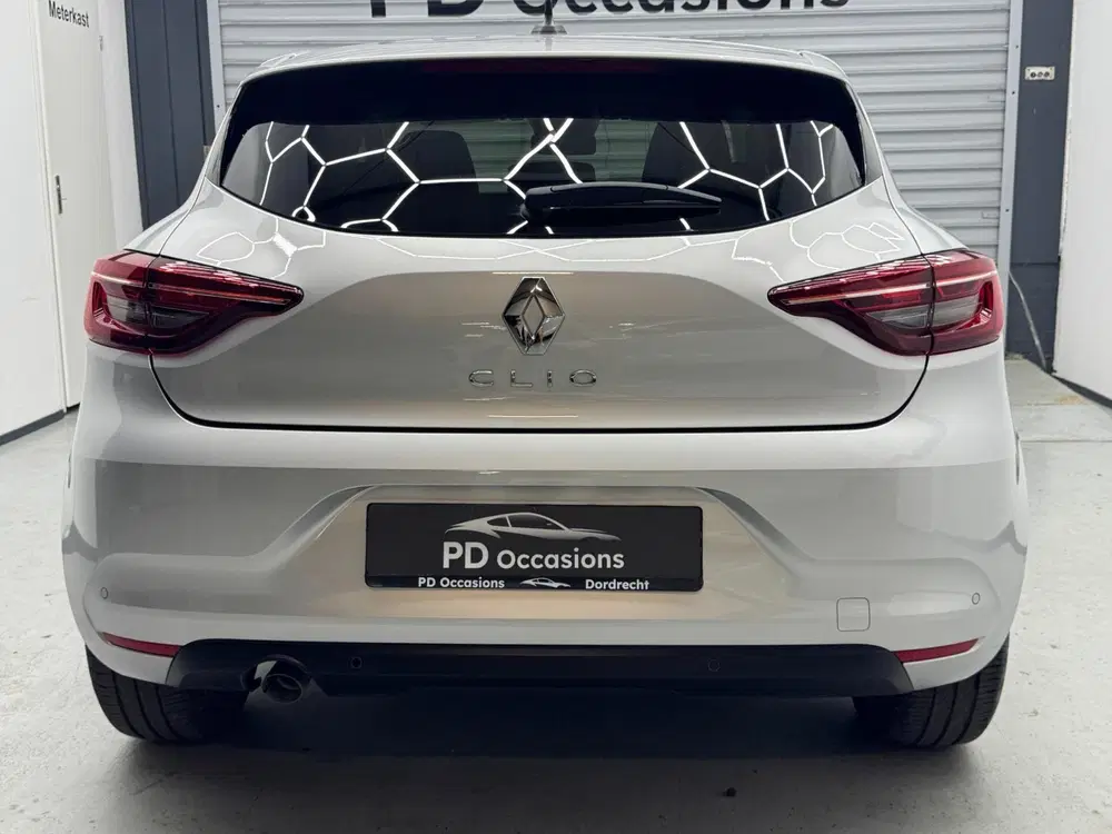 Renault Clio 1.0 TCe 90 Evolution uit 2023, foto 4