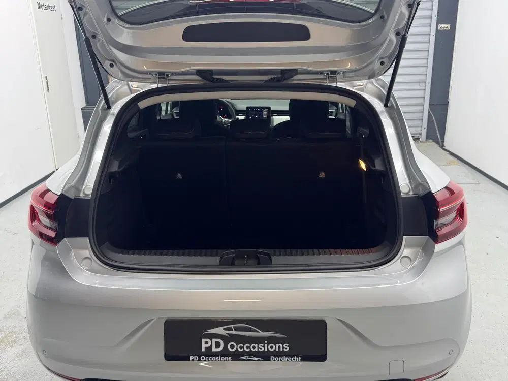 Renault Clio 1.0 TCe 90 Evolution uit 2023, foto 5