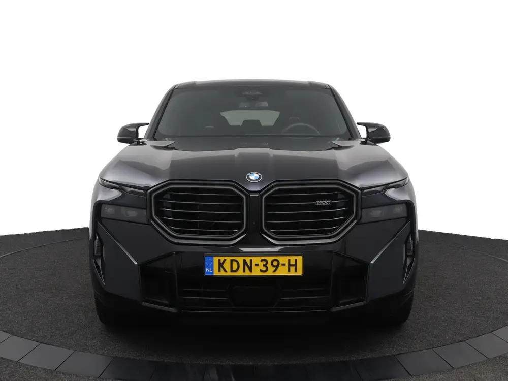 BMW XM PHEV 50e 30 kWh uit 2026, foto 2