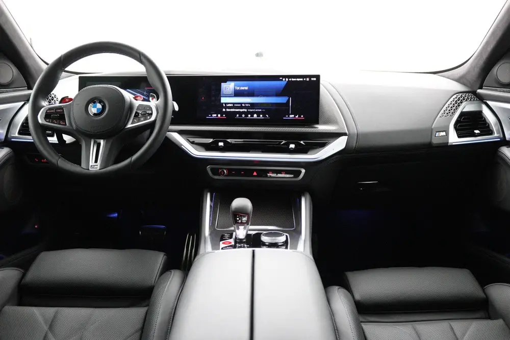 BMW XM PHEV 50e 30 kWh uit 2026, foto 9