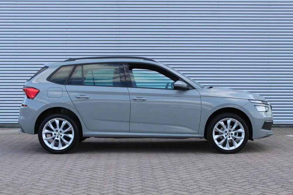 Skoda Kamiq 1.0 TSI Sport Business uit 2022, foto 5