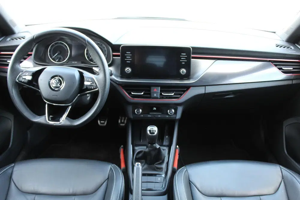 Skoda Kamiq 1.0 TSI Sport Business uit 2022, foto 9