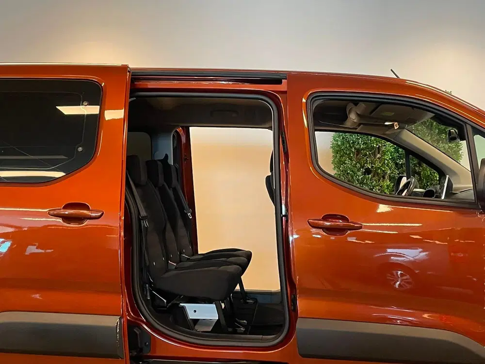 Opel Combo L2 Rolstoelauto Automaat 5+1 uit 2021, foto 6