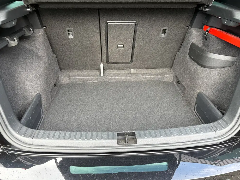 Skoda Karoq 1.5 TSI ACT Sportline Business uit 2024, foto 19