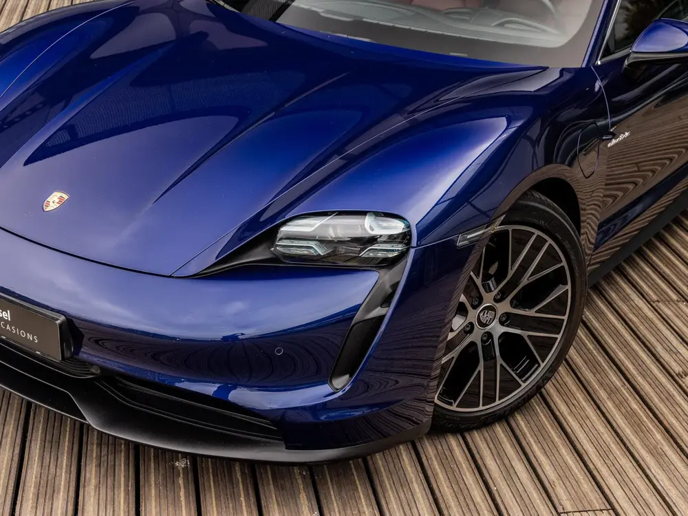 Porsche Taycan 4S Performance 84 kWh uit 2020, foto 5