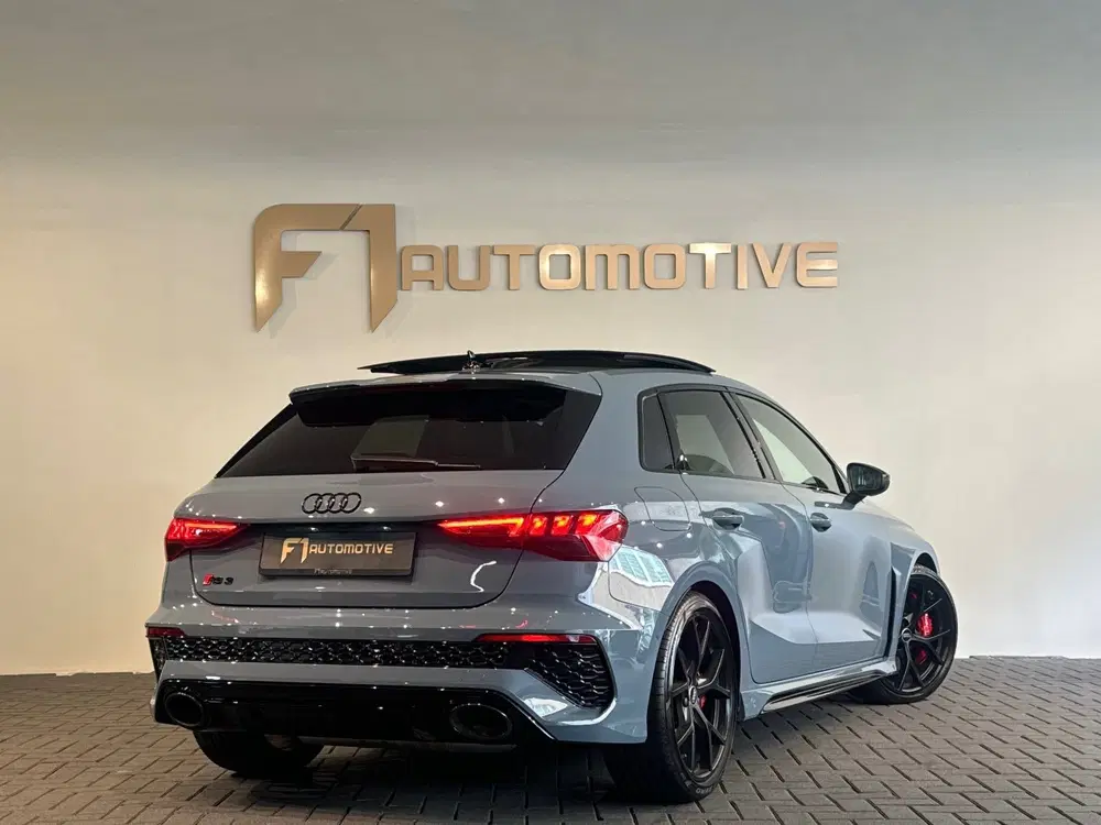 Audi RS3 2.5 TFSI quattro Pano uit 2022, foto 3