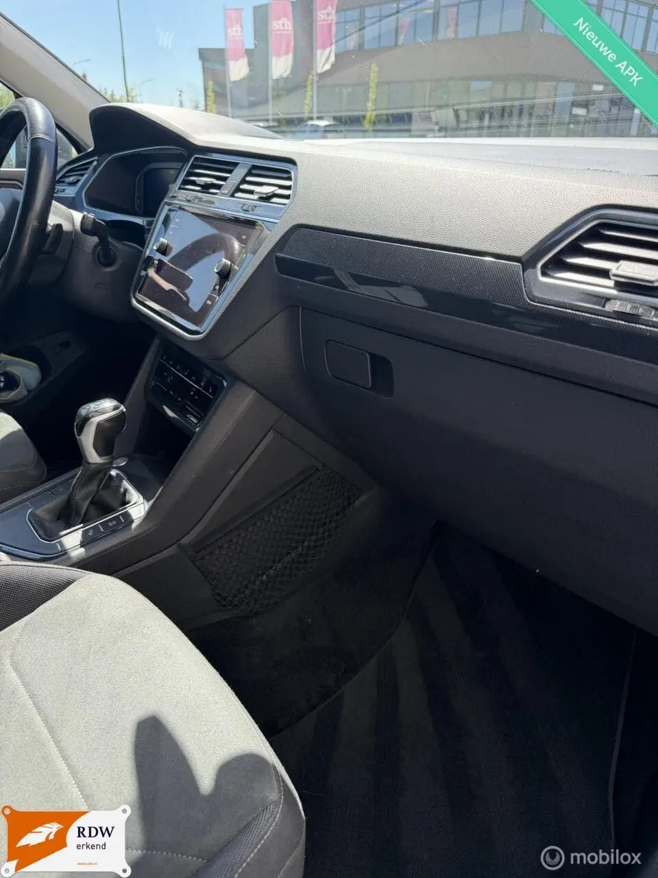 Volkswagen Tiguan 1.5 TSI Elegance|NWE APK|NETTE AUTO| uit 2021, foto 20