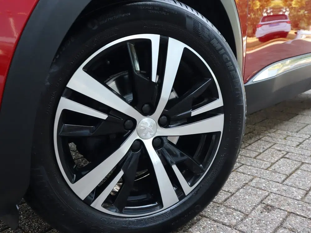 Peugeot 5008 SUV GT PureTech 130pk EAT8 Automaat uit 2022, foto 11