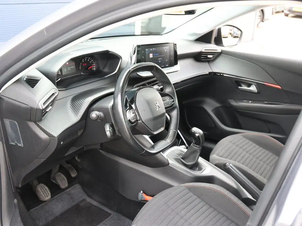 Peugeot 208 1.2 PureTech Active Pack LED uit 2021, foto 10