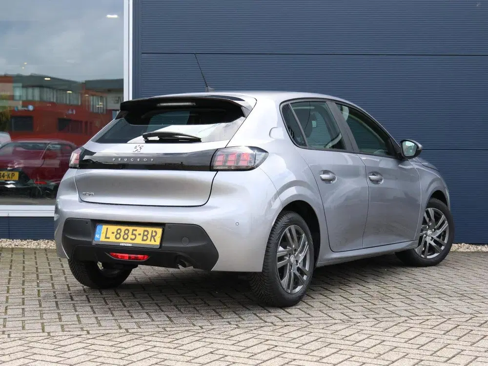 Peugeot 208 1.2 PureTech Active Pack LED uit 2021, foto 3