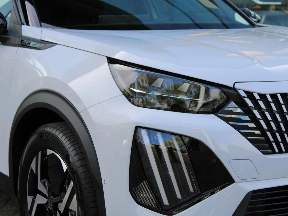 Peugeot 2008 1.2 Hybrid 145 GT VOORRAAD KORTING (bj 202 uit 2026, foto 8