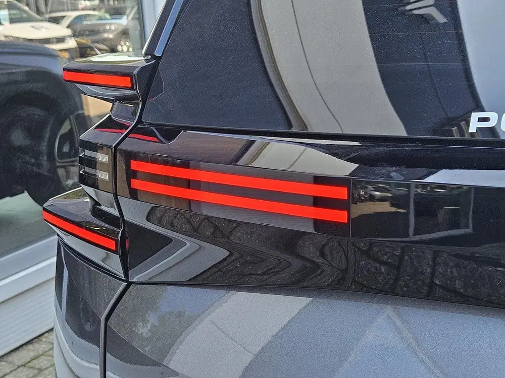 Citroën C5 Aircross 1.2 Hybrid 145 Plus Navigatie uit 2026, foto 12