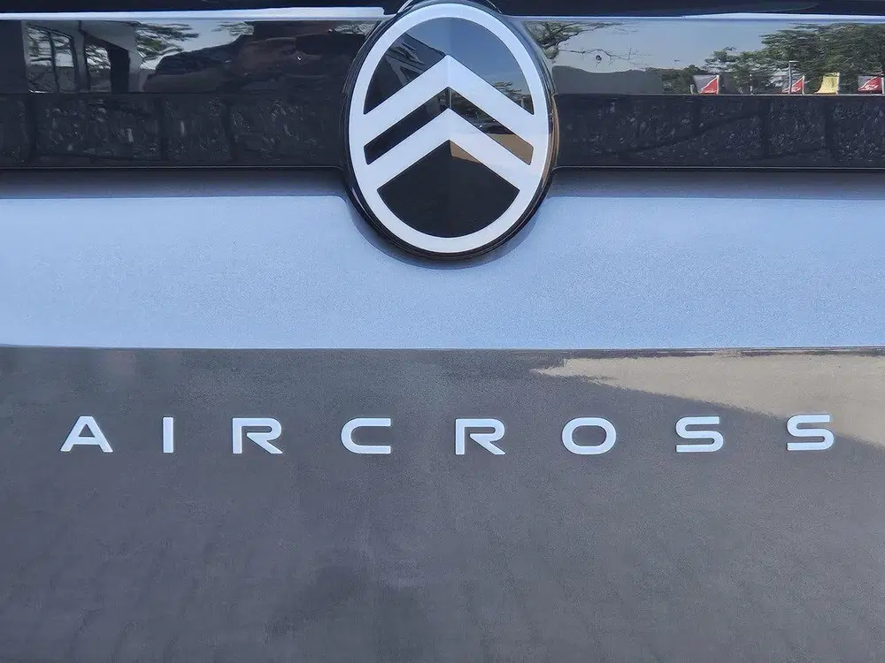 Citroën C5 Aircross 1.2 Hybrid 145 Plus Navigatie uit 2026, foto 13