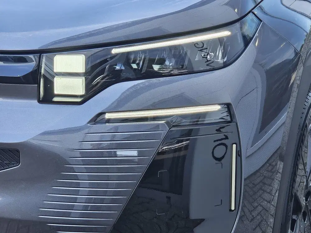 Citroën C5 Aircross 1.2 Hybrid 145 Plus Navigatie uit 2026, foto 15
