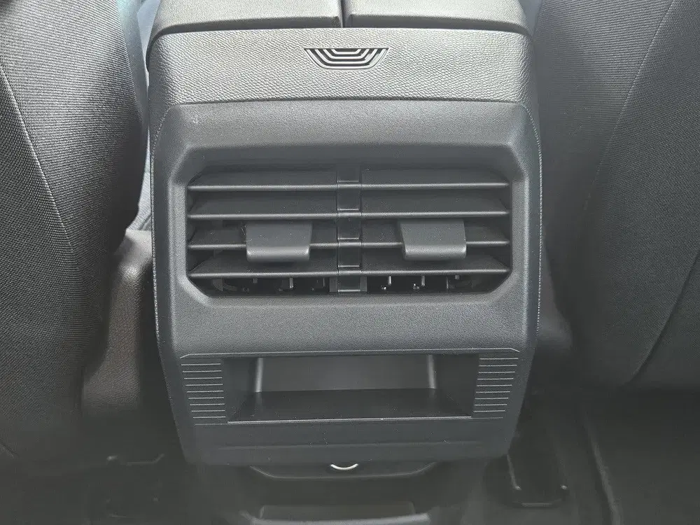 Citroën C5 Aircross 1.2 Hybrid 145 Plus Navigatie uit 2026, foto 19