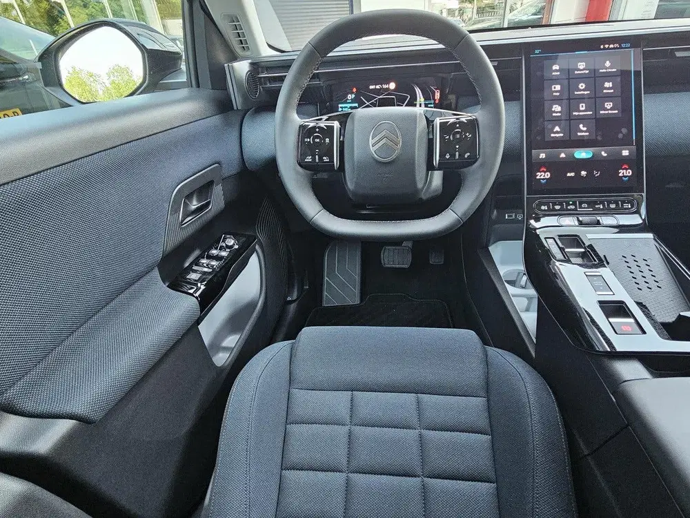 Citroën C5 Aircross 1.2 Hybrid 145 Plus Navigatie uit 2026, foto 20
