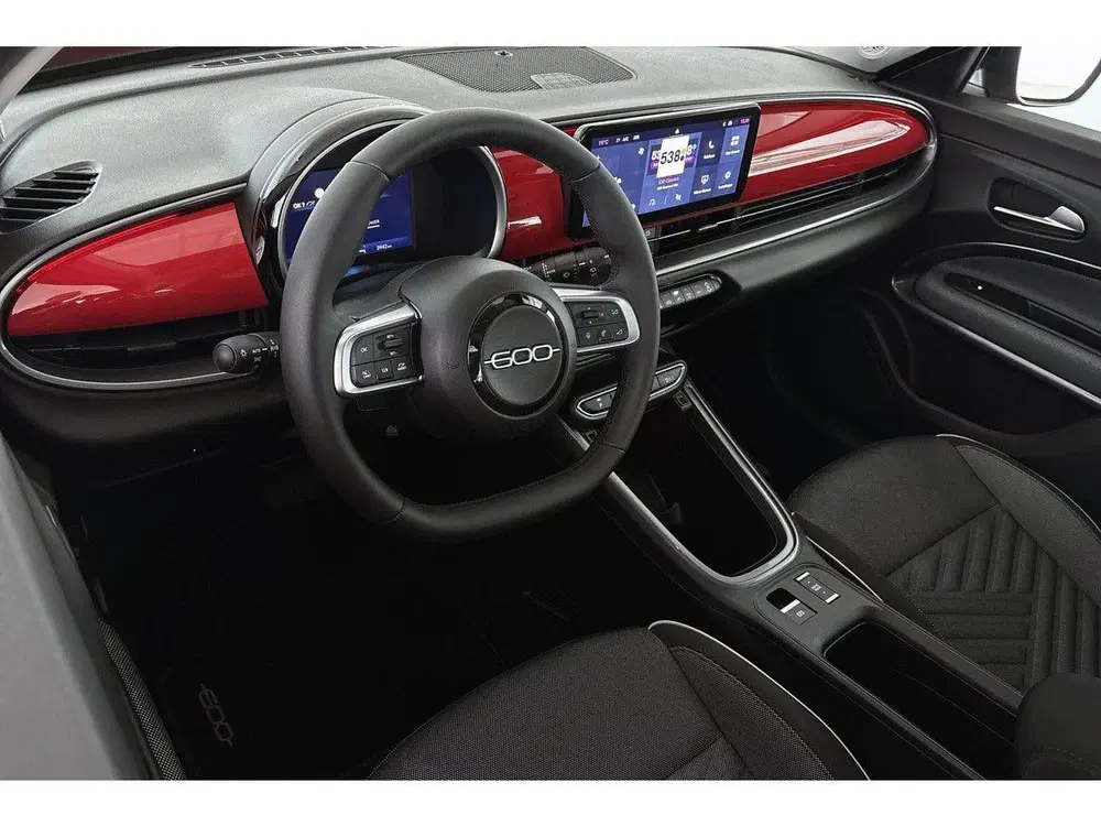 Fiat 600e Urban 54 kWh SOH 97% Pack Style Apple CarP uit 2025, foto 5