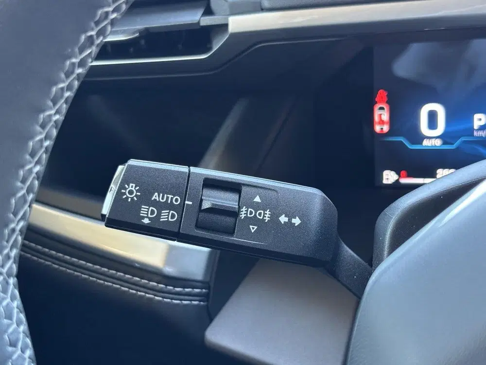 Jeep Compass 1.2 e-Hybrid First Edition uit 2026, foto 18
