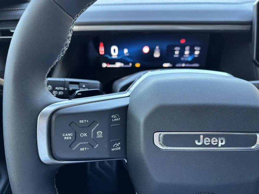 Jeep Compass 1.2 e-Hybrid First Edition uit 2026, foto 19