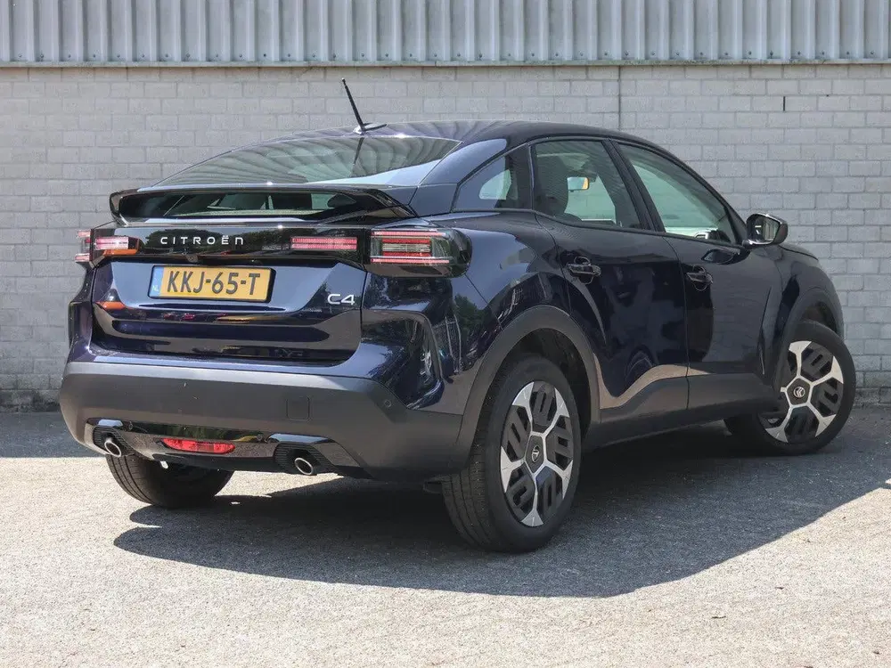 Citroën C4 1.2 Hybrid 136 Plus uit 2025, foto 3