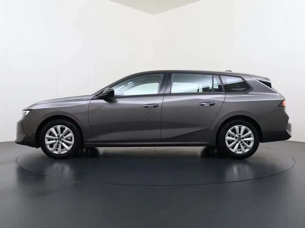 Opel Astra ST 130pk Level 2 uit 2024, foto 2
