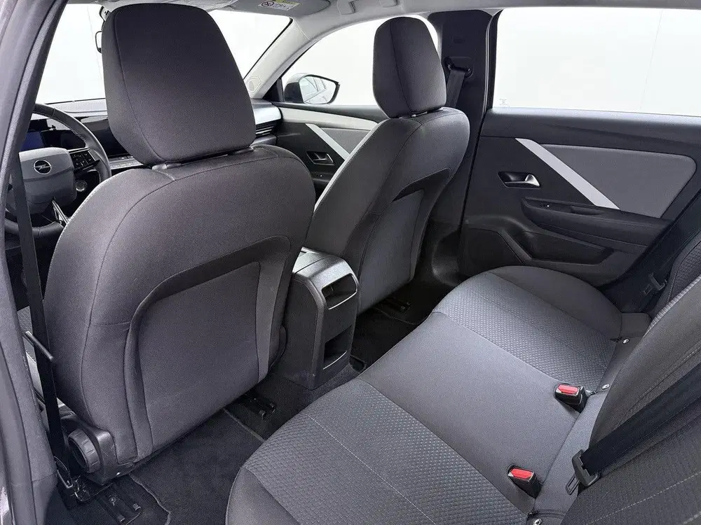 Opel Astra ST 130pk Level 2 uit 2024, foto 7
