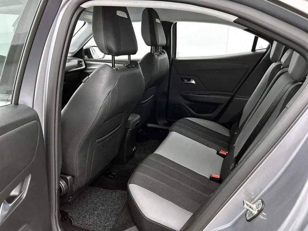 Opel Mokka 1.2 130pk Automaat Level 3 uit 2023, foto 13