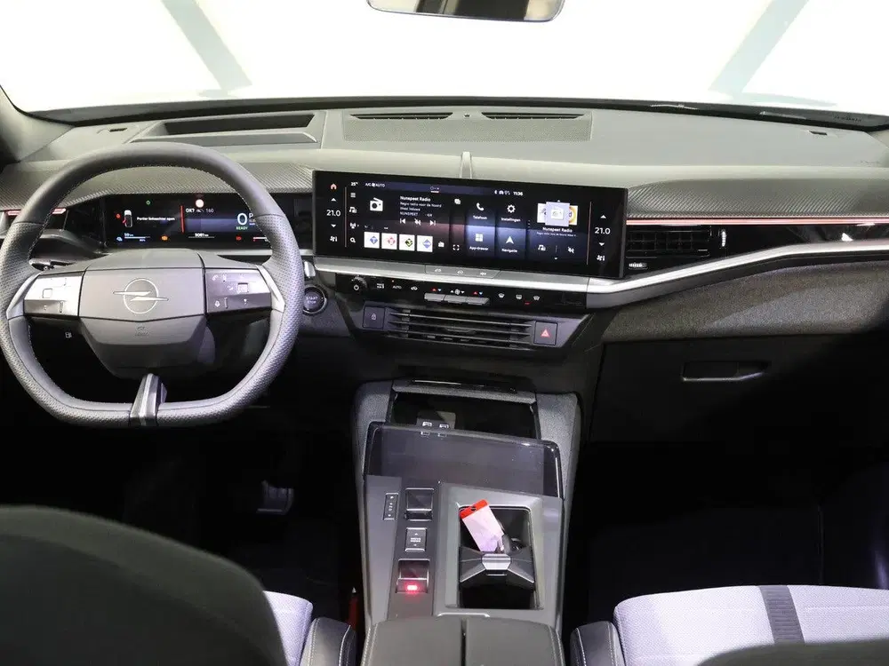 Opel Grandland 1.6 Turbo 195PK Plug-in-Hybrid GS uit 2025, foto 17