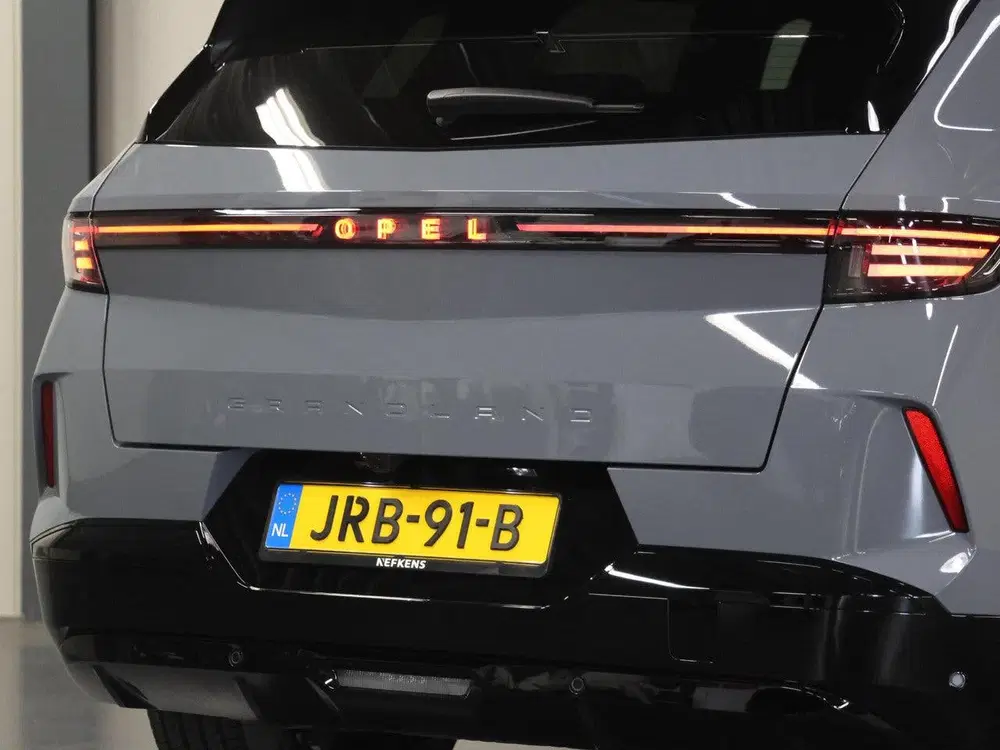 Opel Grandland 1.6 Turbo 195PK Plug-in-Hybrid GS uit 2025, foto 7