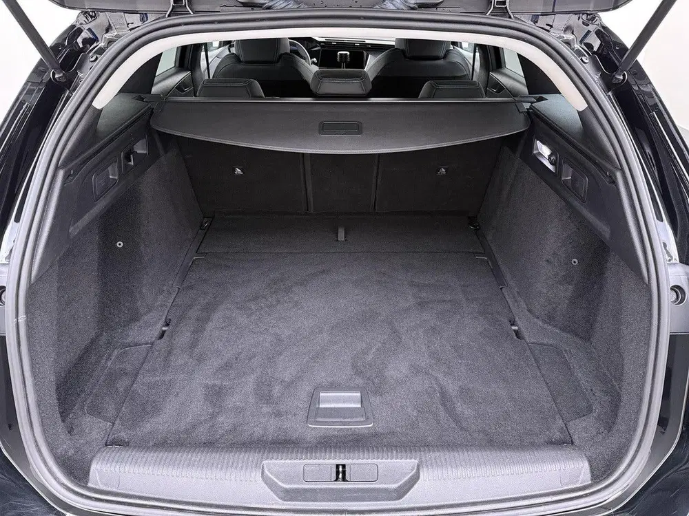 Peugeot 308 SW Allure Pack Business 130pk uit 2023, foto 11