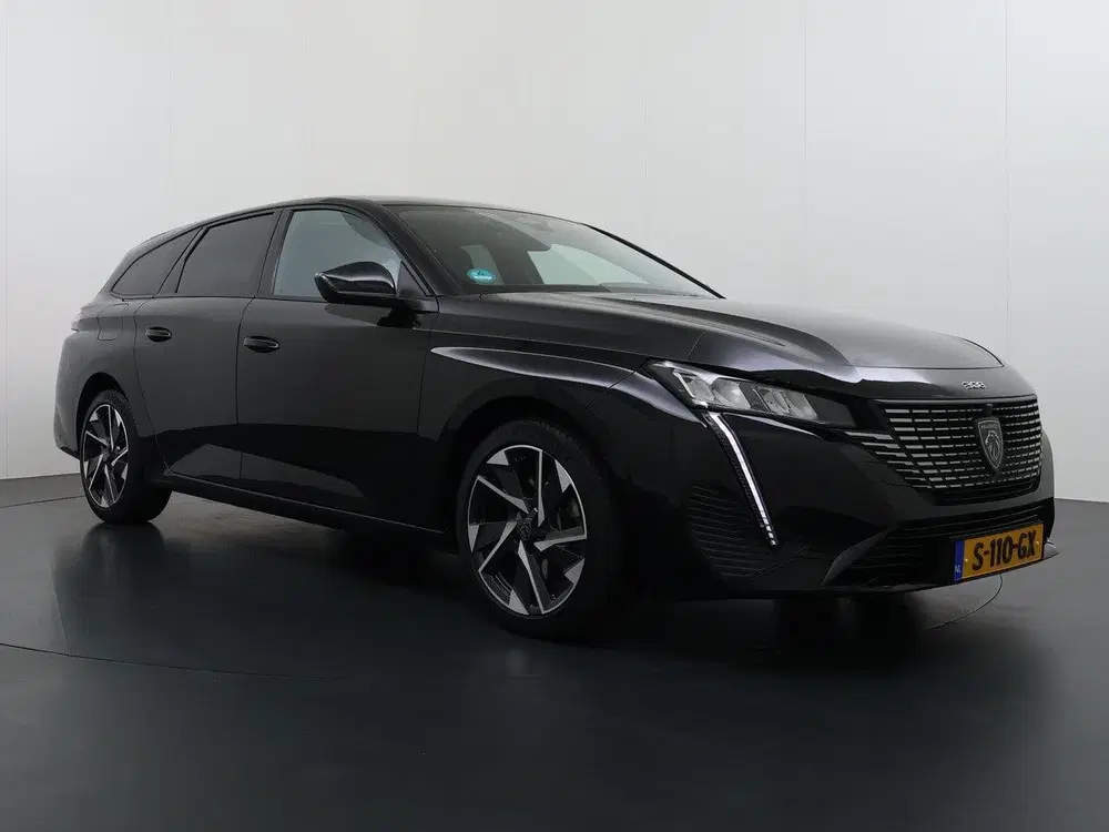 Peugeot 308 SW Allure Pack Business 130pk uit 2023, foto 2