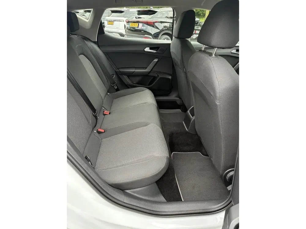 SEAT Leon 1.0 TSI Reference 5 Deurs uit 2022, foto 14