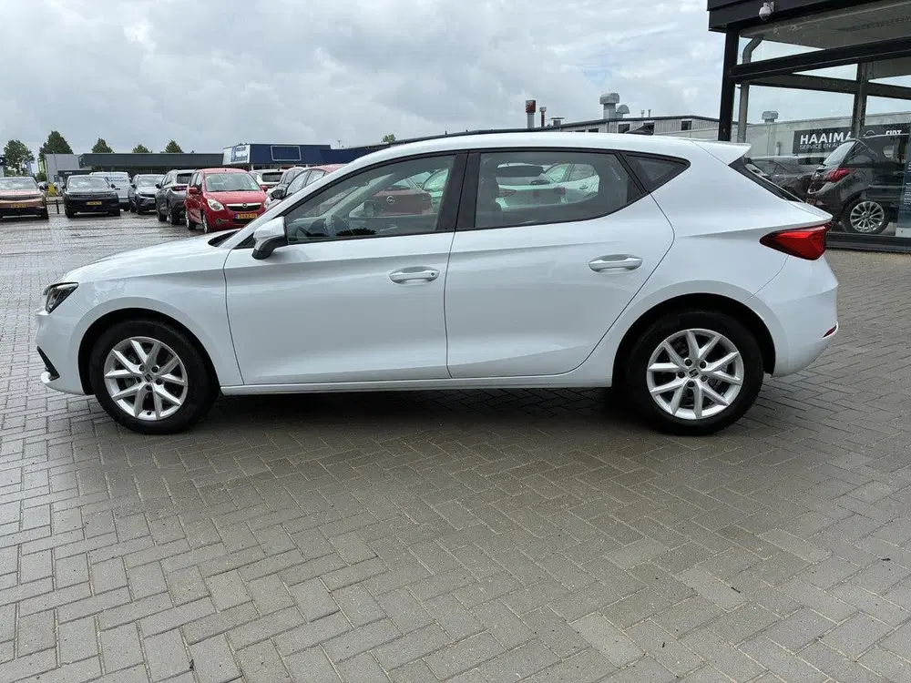 SEAT Leon 1.0 TSI Reference 5 Deurs uit 2022, foto 16
