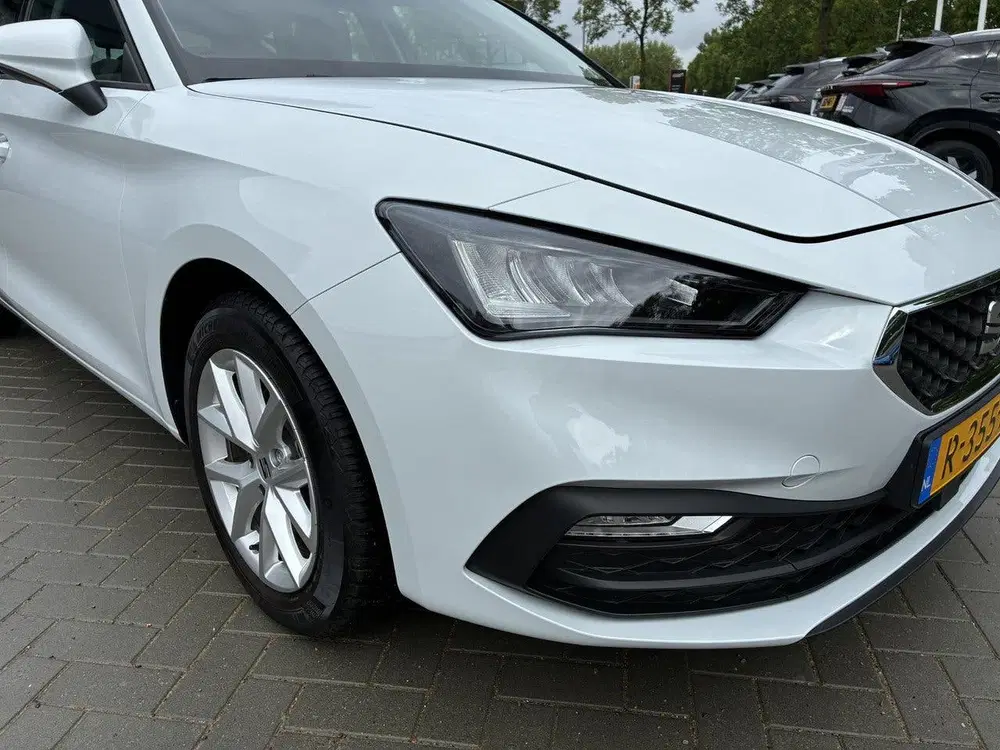 SEAT Leon 1.0 TSI Reference 5 Deurs uit 2022, foto 19