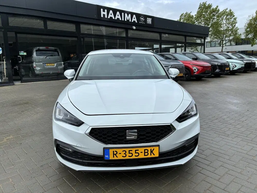 SEAT Leon 1.0 TSI Reference 5 Deurs uit 2022, foto 2