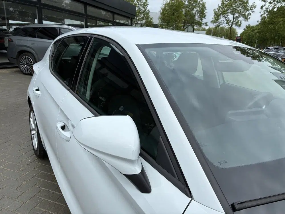 SEAT Leon 1.0 TSI Reference 5 Deurs uit 2022, foto 20